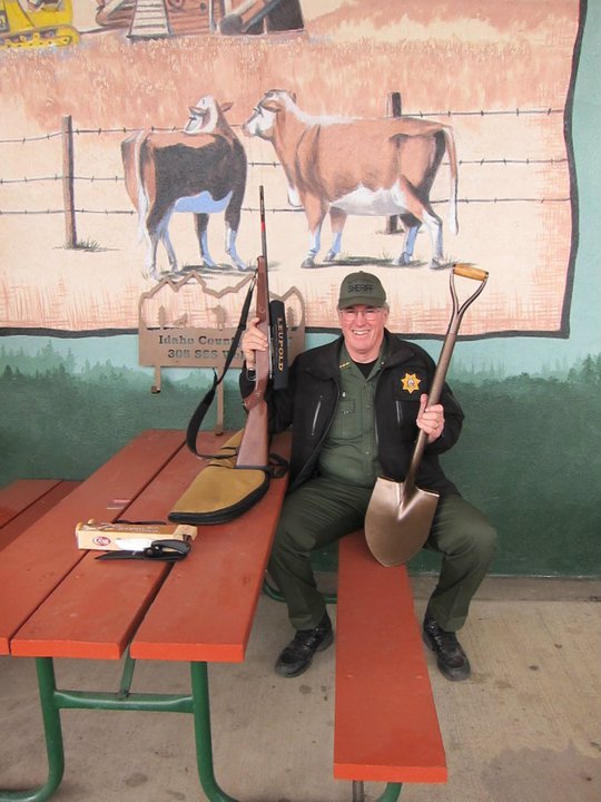 The sheriff claimed the shovel was for safety.